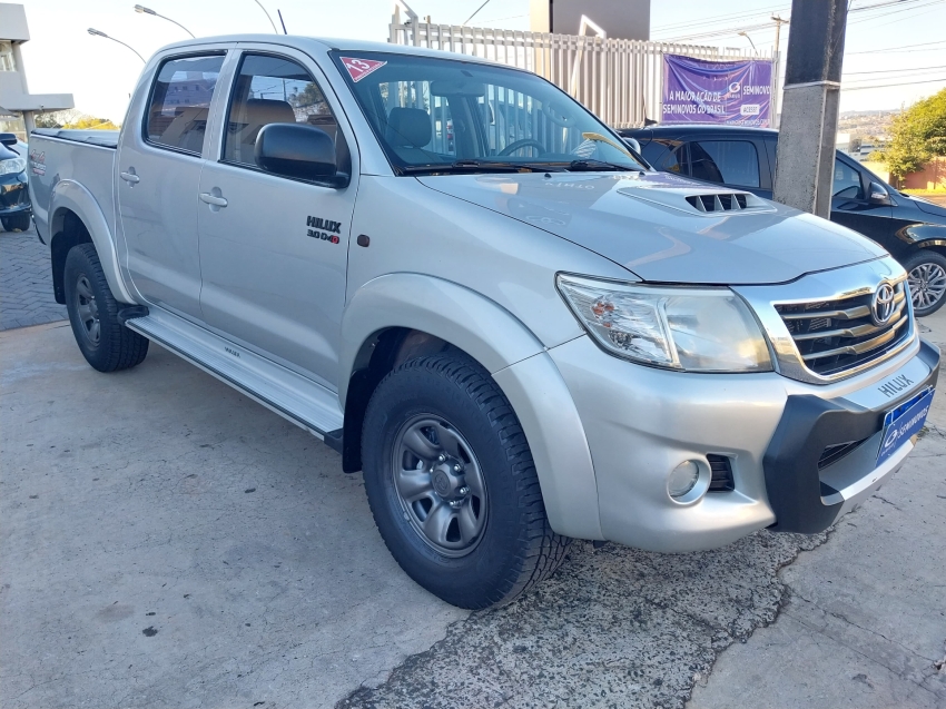 toyota hilux 3.0 sr 4x4 cd 16v turbo intercooler diesel 4p automatico 2013