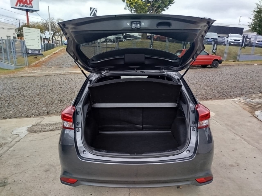 toyota yaris 1.5 16v flex xs multidrive 4p automatico 20249