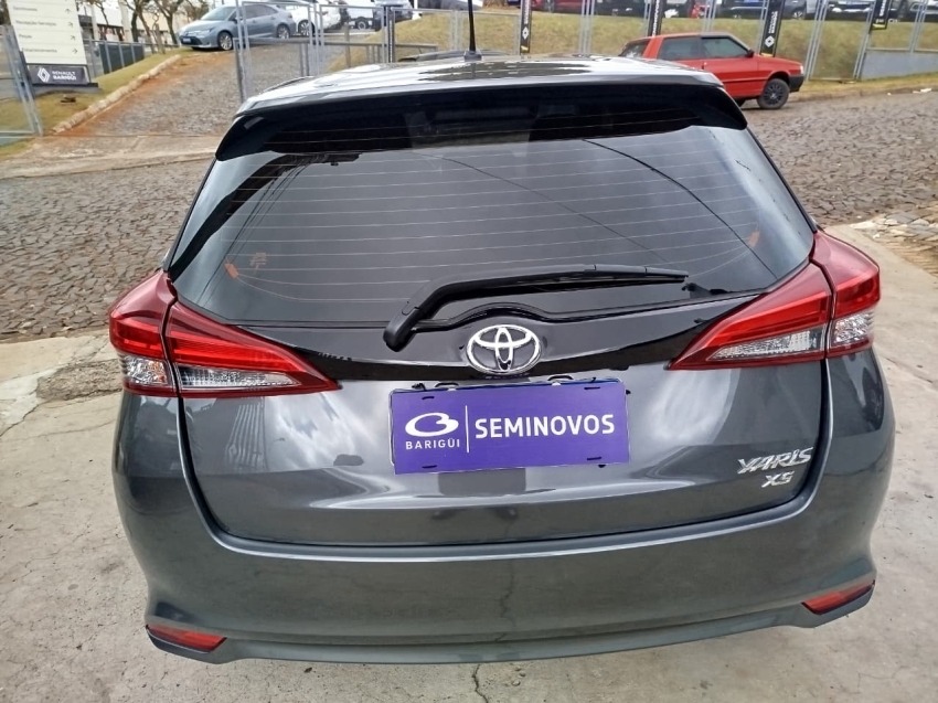 toyota yaris 1.5 16v flex xs multidrive 4p automatico 20246