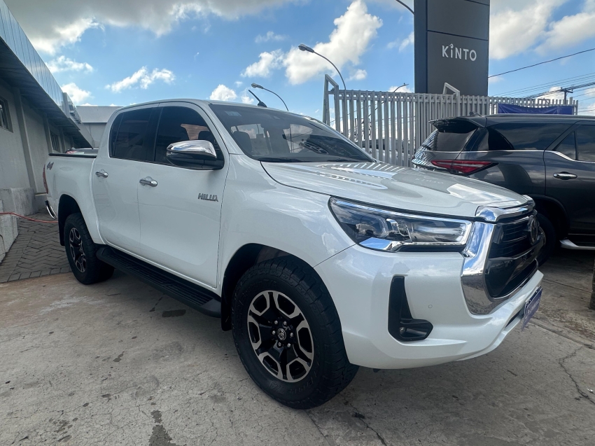 toyota hilux 2.8 d-4d turbo diesel cd srx 4x4 automatico 4p 2021