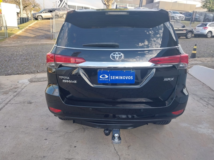 toyota hilux sw4 2.8 srx 4x4 7 lugares 16v turbo intercooler diesel 4p automatico 2018