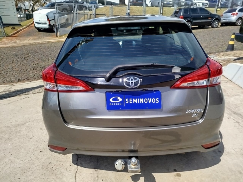 toyota yaris 1.5 16v flex xl plus connect multidrive 4p automatico 2020