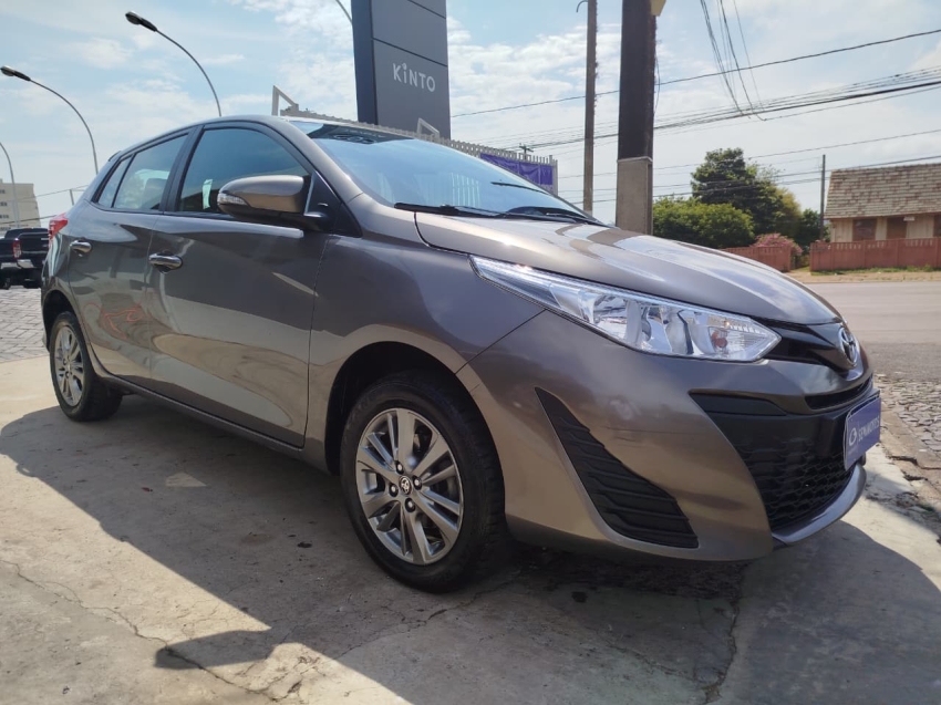 toyota yaris 1.5 16v flex xl plus connect multidrive 4p automatico 2020