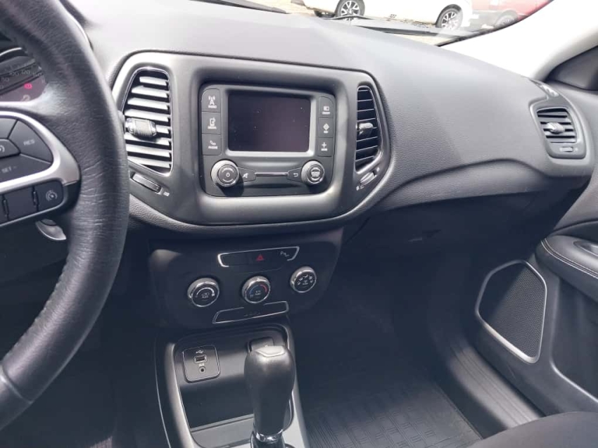jeep compass 2.0 16v flex longitude automatico 4p 2017