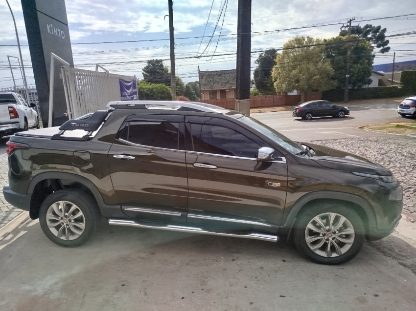fiat toro 2.0 16v turbo diesel ranch 4wd at9 4p automatico 2019