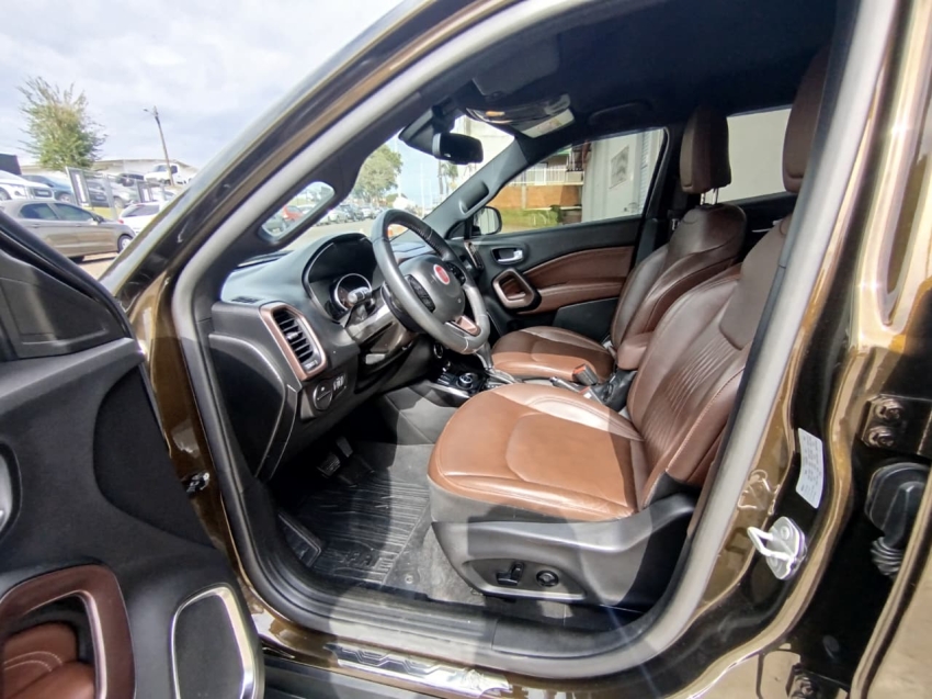 fiat toro 2.0 16v turbo diesel ranch 4wd at9 4p automatico 2019
