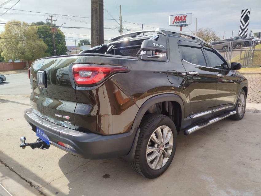 fiat toro 2.0 16v turbo diesel ranch 4wd at9 4p automatico 2019