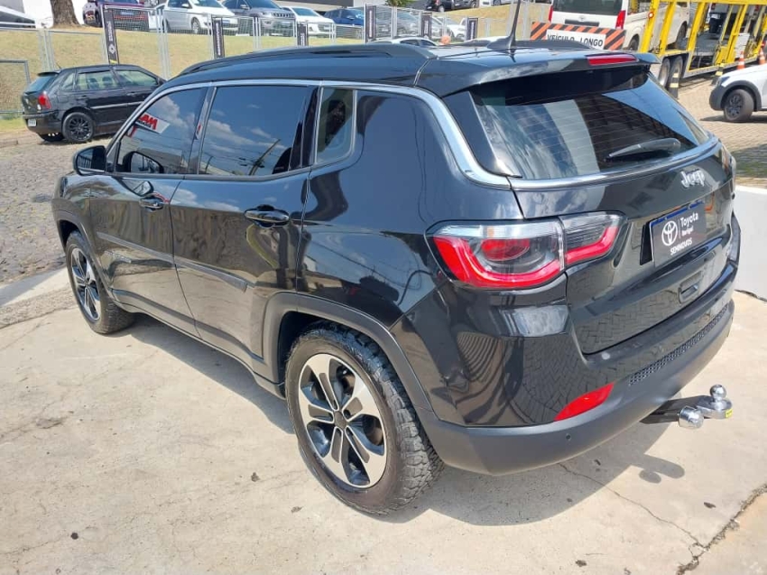 jeep compass 2.0 16v flex longitude automatico 4p 2018
