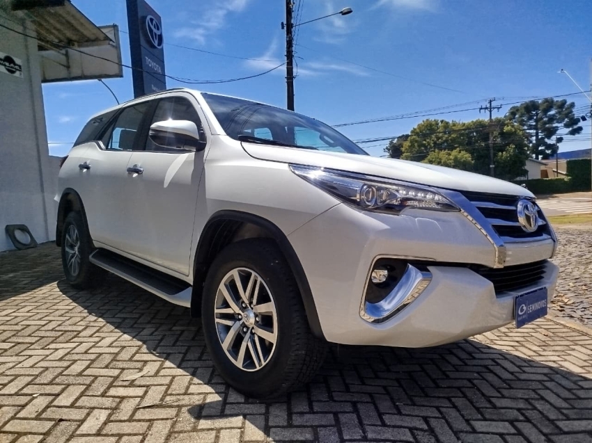 toyota hilux sw4 2.8 srx 4x4 16v turbo intercooler diesel 4p automatico 2019