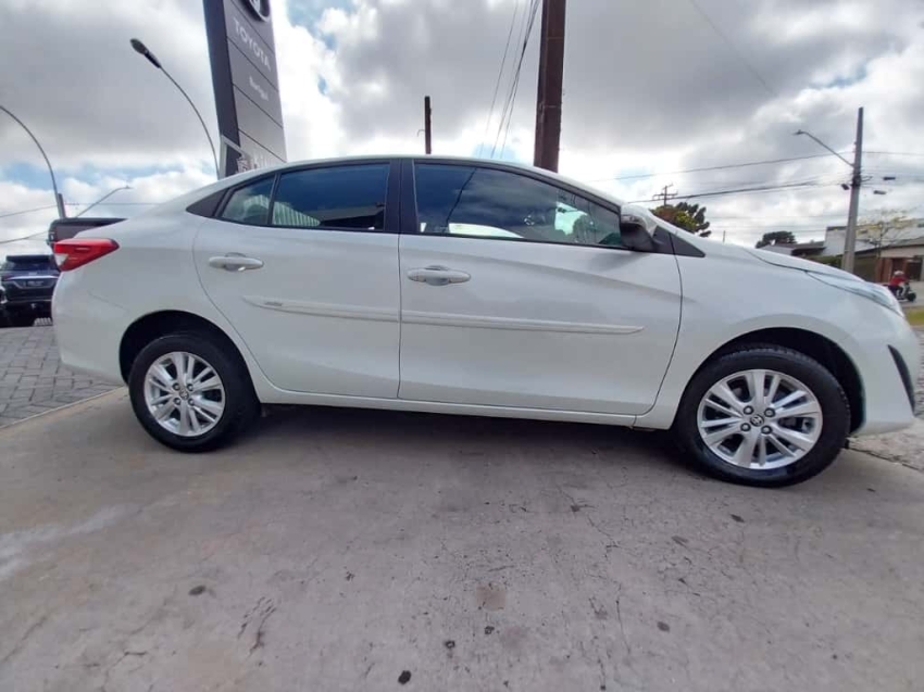 toyota yaris 1.5 16v flex sedan xl multidrive 4p automatico 2019