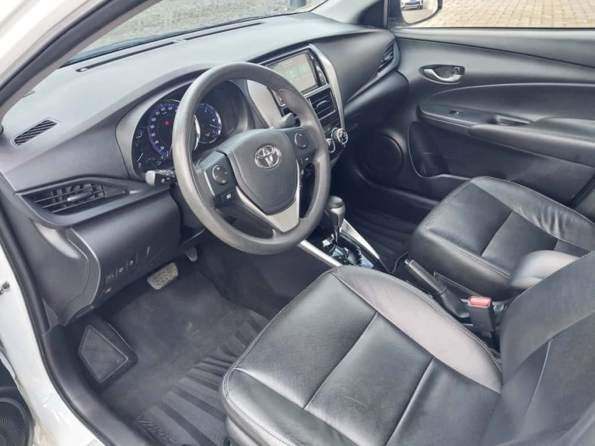 toyota yaris 1.5 16v flex sedan xl multidrive 4p automatico 2019