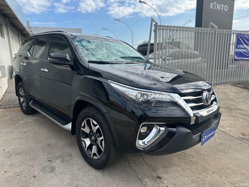 toyota hilux sw4 2.8 srx diamond 4x4 7 lugares 16v turbo intercooler diesel 4p automatico 2020