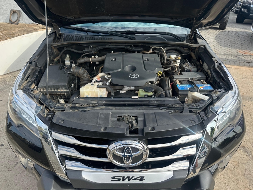 toyota hilux sw4 2.8 srx diamond 4x4 7 lugares 16v turbo intercooler diesel 4p automatico 2020