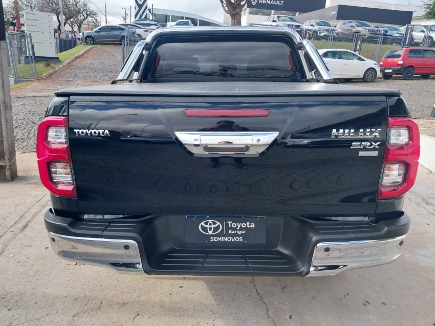 toyota hilux 2.8 d-4d turbo diesel cd srx plus 4x4 automatico 4p 2024