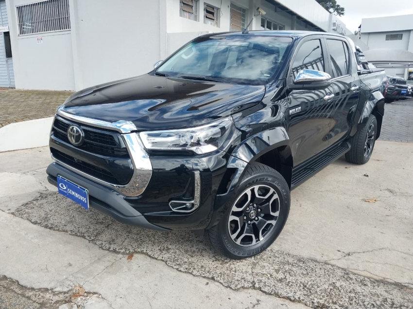 toyota hilux 2.8 d-4d turbo diesel cd srx plus 4x4 automatico 4p 2024