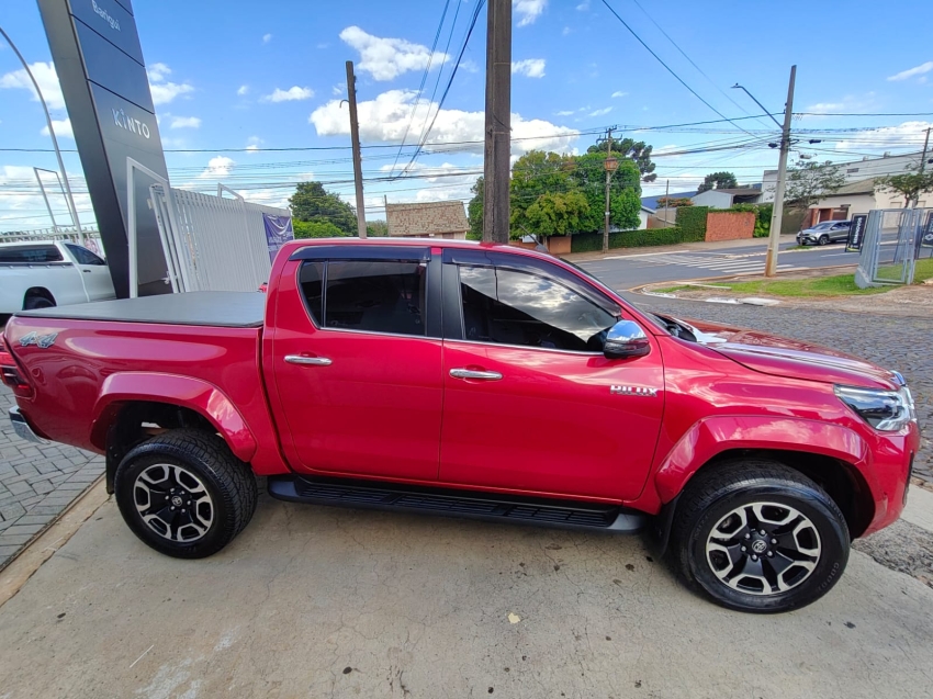 toyota hilux 2.8 d-4d turbo diesel cd srx plus 4x4 automatico 4p 20243