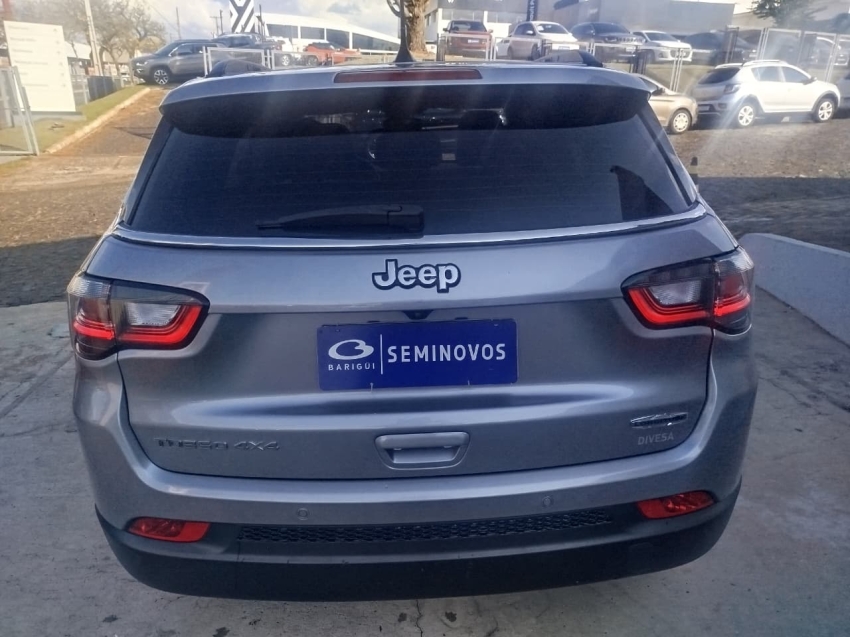jeep compass 2.0 td350 turbo diesel longitude at9 4p automatico 2022