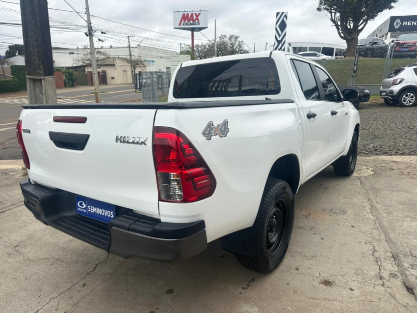 toyota hilux 2.8 d-4d turbo diesel cd power pack 4x4 manual 4p 2024