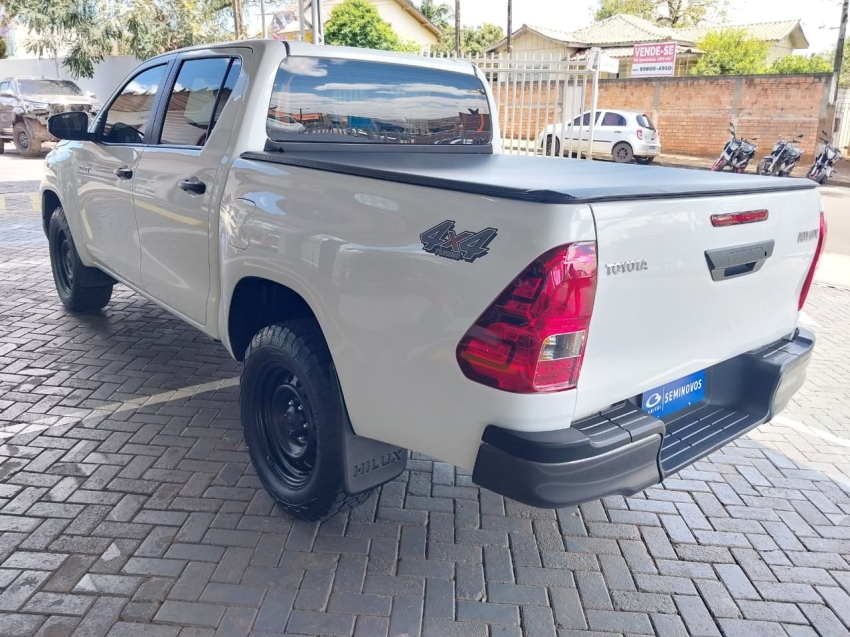 toyota hilux 2.8 d-4d turbo diesel cd power pack 4x4 manual 4p 2024