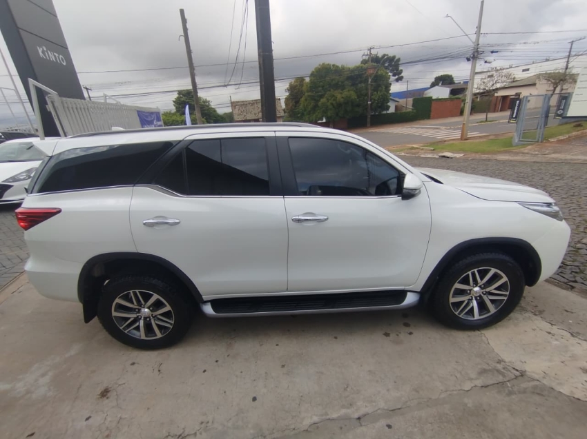 toyota hilux sw4 2.8 srx 4x4 7 lugares 16v turbo intercooler diesel 4p automatico 2020