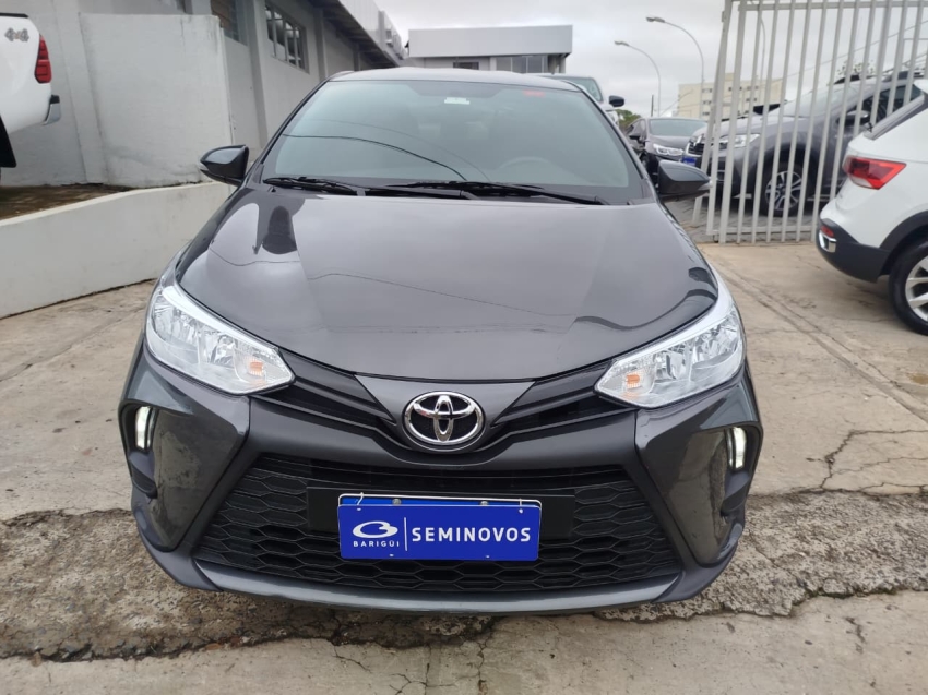 toyota yaris 1.5 16v flex xl multidrive 4p automatico 2025
