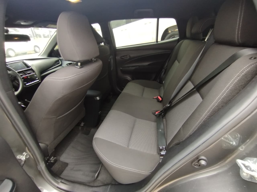 toyota yaris 1.5 16v flex xl multidrive 4p automatico 2025
