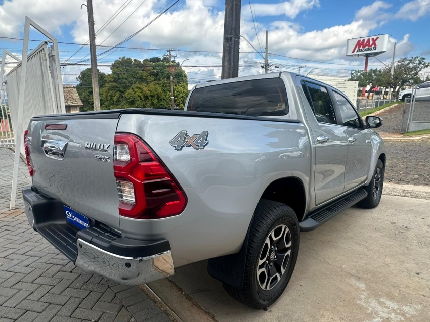 hilux cd dsl 4x4 srx 2.8 diesel6