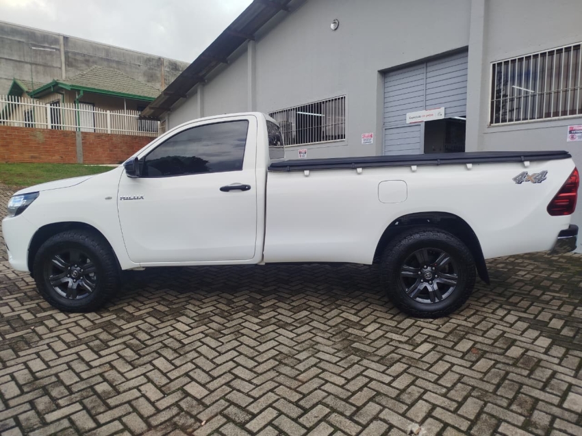 toyota hilux 2.8 d-4d turbo diesel cs 4x4 manual 2p 20244