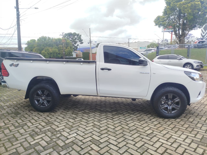 toyota hilux 2.8 d-4d turbo diesel cs 4x4 manual 2p 20243