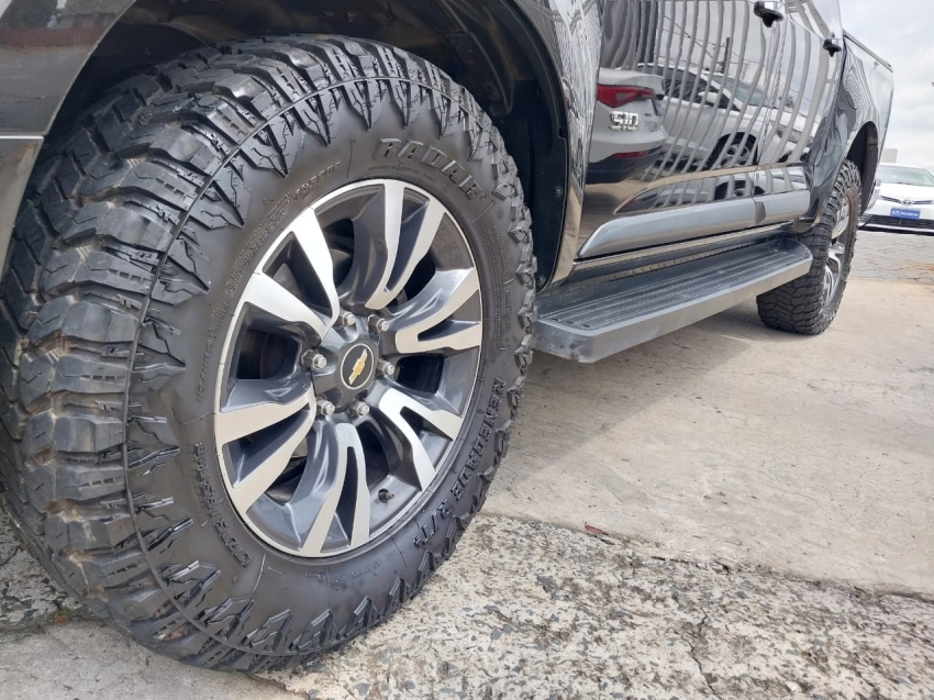 chevrolet s10 2.8 ltz 4x4 cd 16v turbo diesel 4p automatico 202013