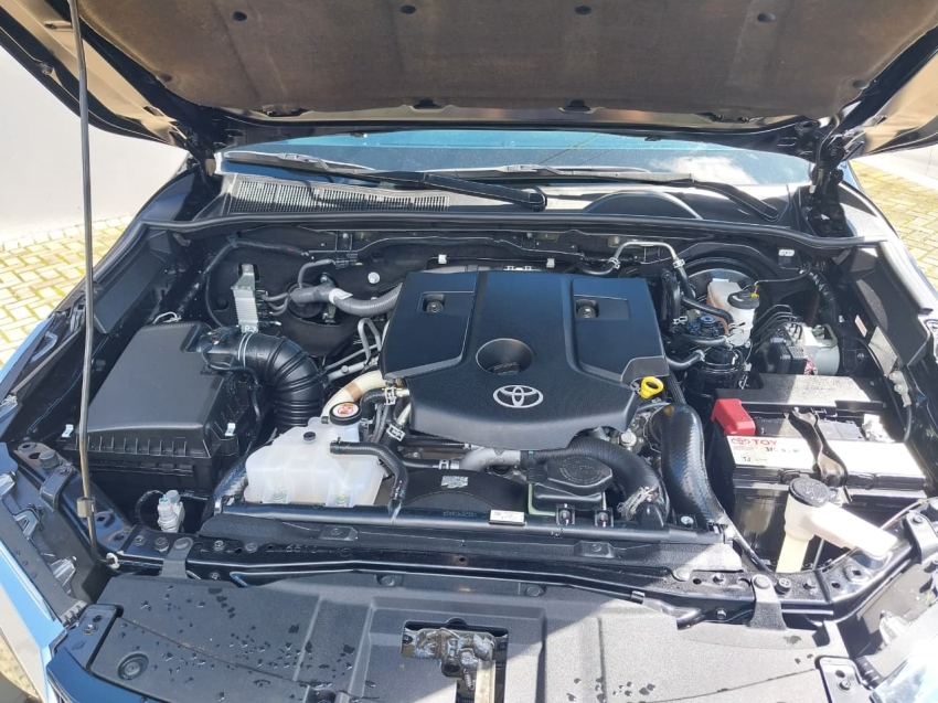 toyota hilux sw4 2.8 d-4d turbo diesel srx 7l 4x4 automatico 4p 20248