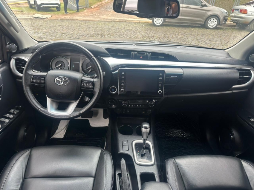 toyota hilux 2.8 d-4d turbo diesel cd srv 4x4 automatico 4p 20229