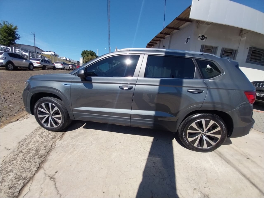 volkswagen taos 1.4 250 tsi total flex highline automatico 4p 20224