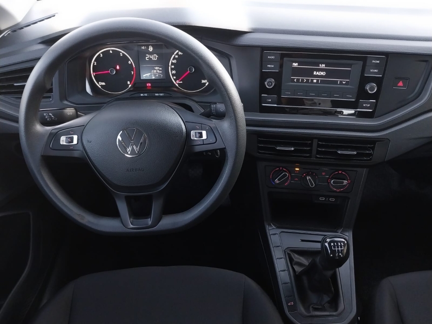 volkswagen polo 1.0 mpi track manual flex 4p 202410