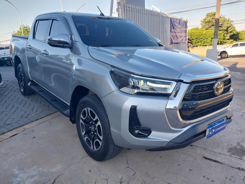 toyota hilux 2.8 d-4d turbo diesel cd srx 4x4 automatico 4p 2021