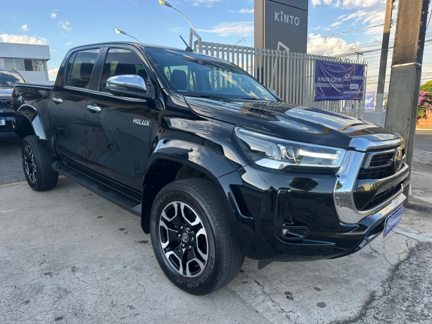 toyota hilux 2.8 d-4d turbo diesel cd srx plus 4x4 automatico 4p 2024