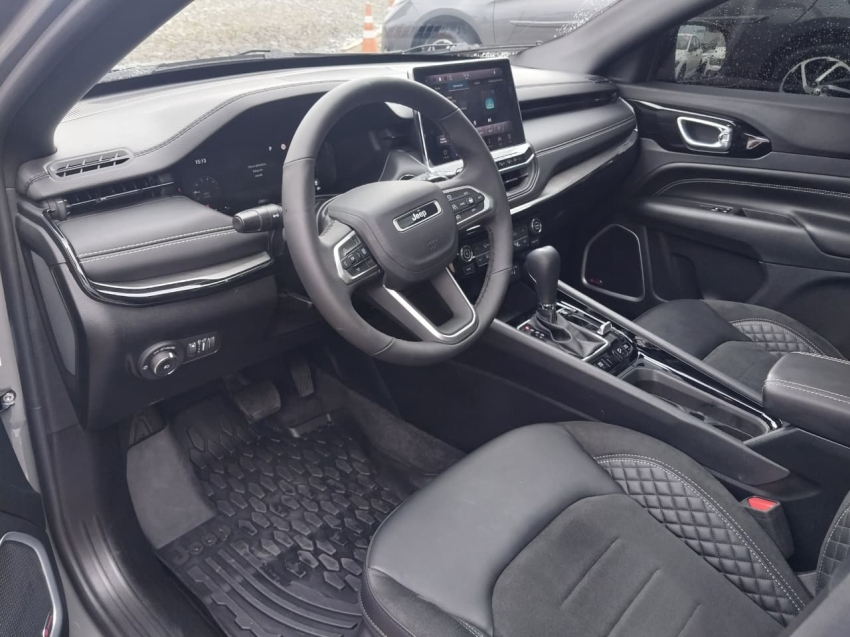 jeep compass 2.0 hurricane 4 turbo gasolina blackhawk at9 4p automatico 202510