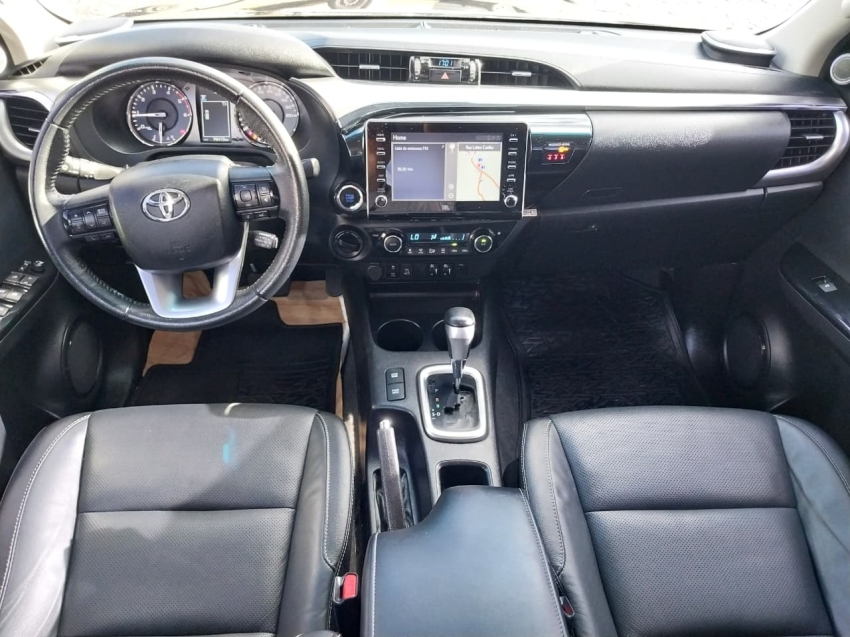 toyota hilux 2.8 d-4d turbo diesel cd srx 4x4 automatico 4p 202112