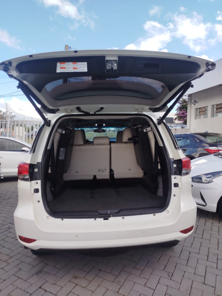 toyota hilux sw4 2.8 srx diamond 4x4 7 lugares 16v turbo intercooler diesel 4p automatico 20198