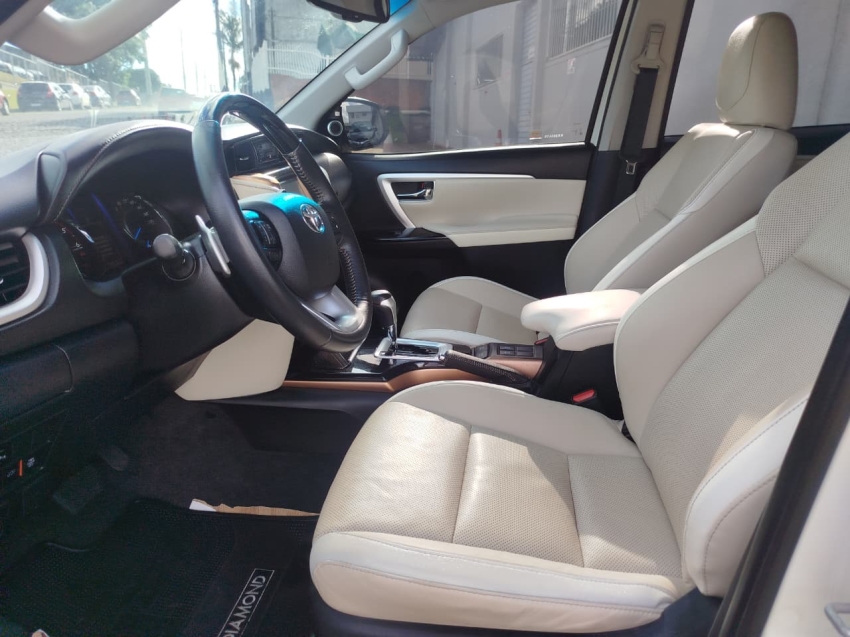 toyota hilux sw4 2.8 srx diamond 4x4 7 lugares 16v turbo intercooler diesel 4p automatico 201910