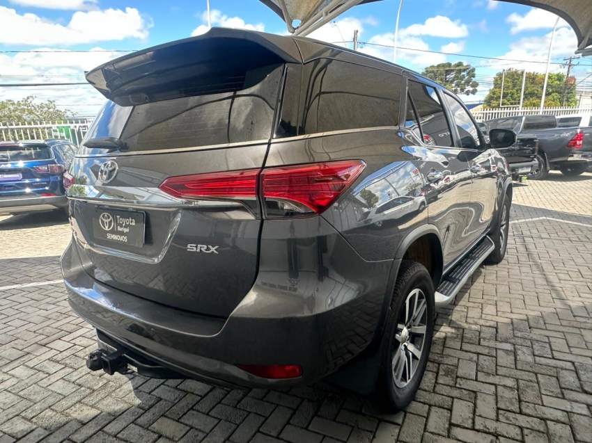 toyota hilux sw4 2.8 srx 4x4 7 lugares 16v turbo intercooler diesel 4p automatico 20196