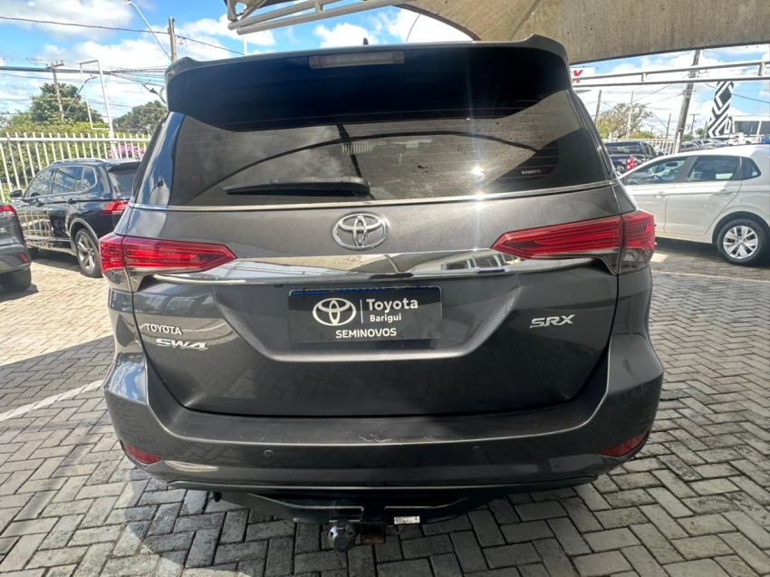 toyota hilux sw4 2.8 srx 4x4 7 lugares 16v turbo intercooler diesel 4p automatico 20195