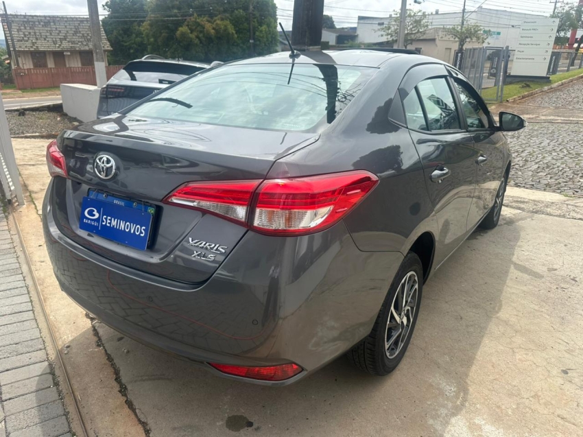 toyota yaris 1.5 16v flex sedan xls connect multidrive 4p automatico 20238