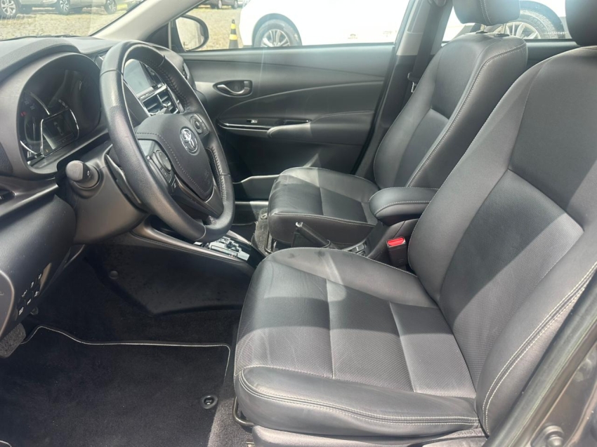 toyota yaris 1.5 16v flex sedan xls connect multidrive 4p automatico 202314