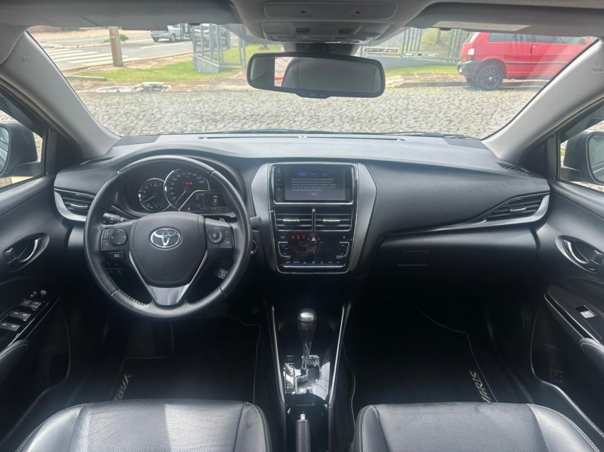 toyota yaris 1.5 16v flex sedan xls connect multidrive 4p automatico 202311