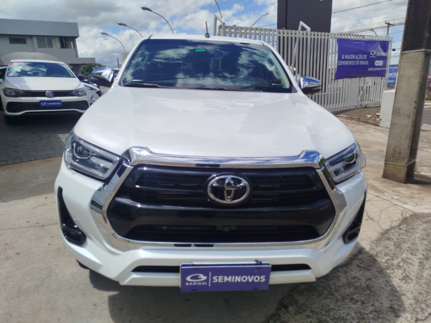 toyota hilux 2.8 d-4d turbo diesel cd srx 4x4 automatico 4p 20251