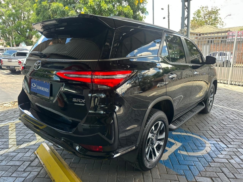 toyota hilux sw4 2.8 d-4d turbo diesel srx platinum 4x4 automatico 4p 20257