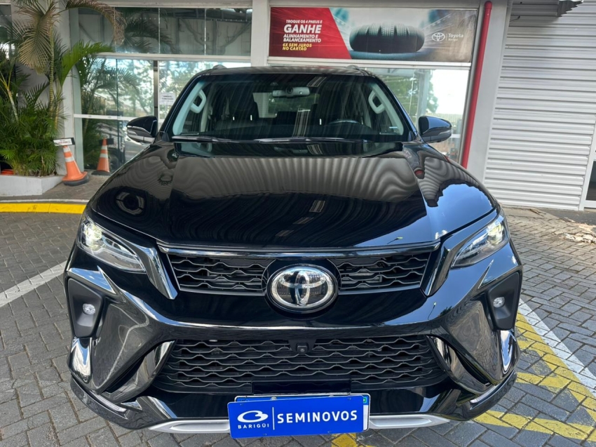 toyota hilux sw4 2.8 d-4d turbo diesel srx platinum 4x4 automatico 4p 20251