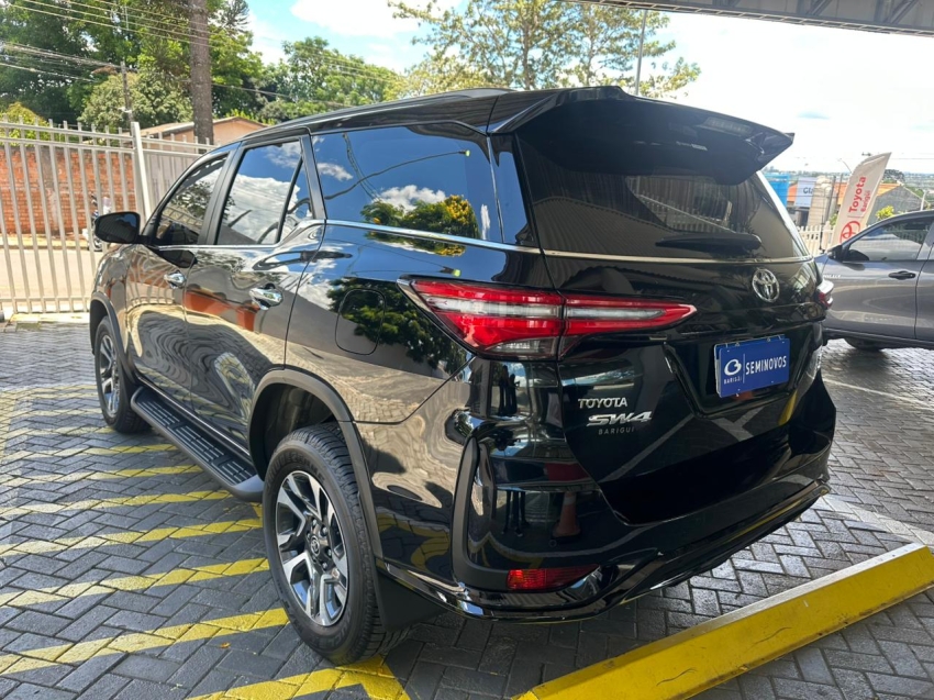 toyota hilux sw4 2.8 d-4d turbo diesel srx platinum 4x4 automatico 4p 20255