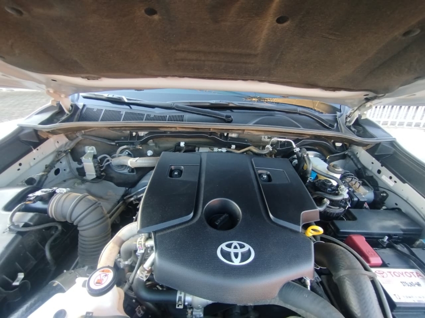 toyota hilux 2.8 d-4d turbo diesel cd srv 4x4 automatico 4p 20257